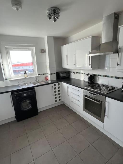 Modern 2 Bedroom Flat Near Glasgow City Centre Ngoại thất bức ảnh